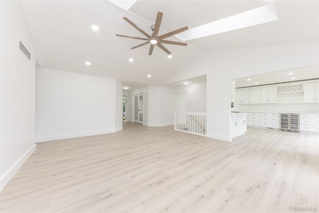 Open Floor Plan Family Room w/ cathedral ceilings | Image 6
