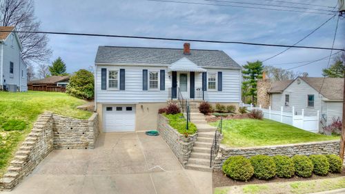 1140 Old State Rd, Park Hills, KY, 41011-2836 | Card Image