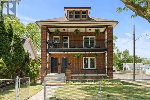 1605 Pillette Rd, Windsor, ON, N8Y3C4 | Card Image