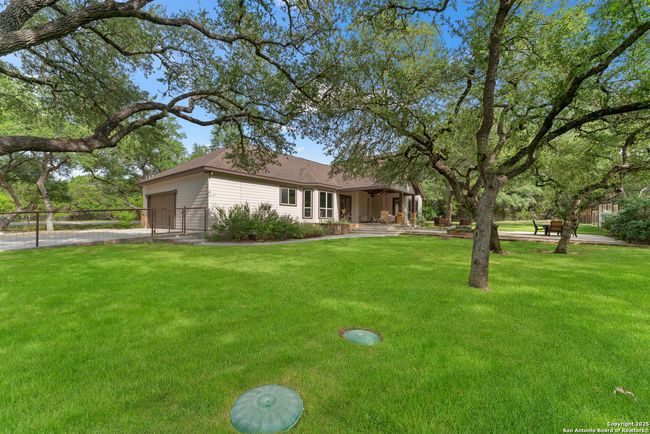 574 Deep Water Dr, House other with 3 bedrooms, 3 bathrooms and null parking in Spring Branch TX | Image 37