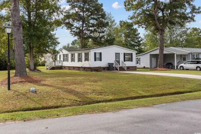 Manufactured / mobile home featuring a front lawn | Image 3