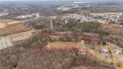 00 Wellhouse Dr, Walnut Cove, NC, 27052 | Card Image