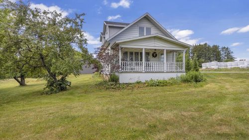 2917 Stone Road, Manitowoc Rapids, WI, 54220 | Card Image