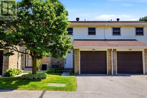 80 Dundalk Drive, Toronto (Dorset Park), ON, L6S3J5 | Card Image
