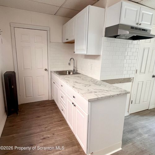 3-416 W Lackawanna Ave, BLAKELY, PA, 18447 | Card Image