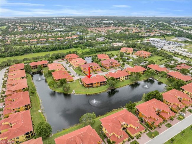 202 - 15911 Prentiss Pointe Cir, Condo with 3 bedrooms, 2 bathrooms and 2 parking in FORT MYERS FL | Image 45