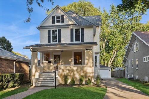 133 Ashland Ave, River Forest, IL, 60305-2105 | Card Image