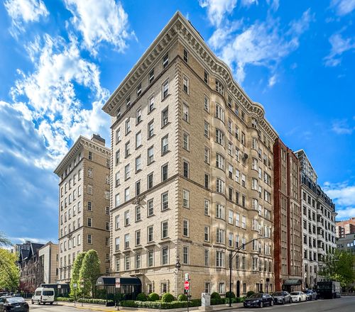 605-70 Scott St, Chicago, IL, 60610-5236 | Card Image