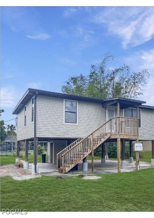 8350 Wren Rd, FORT MYERS, FL, 33967-3450 | Card Image