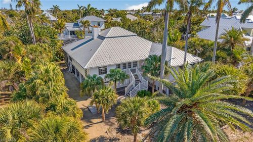 556 Sea Oats Dr, SANIBEL, FL, 33957-5402 | Card Image