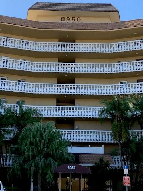 apt-603-8950 Park Blvd, SEMINOLE, FL, 33777-4125 | Card Image