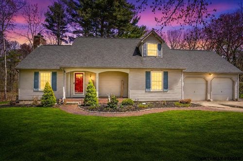112 Hardy Rd, Londonderry, NH, 03053-2824 | Card Image