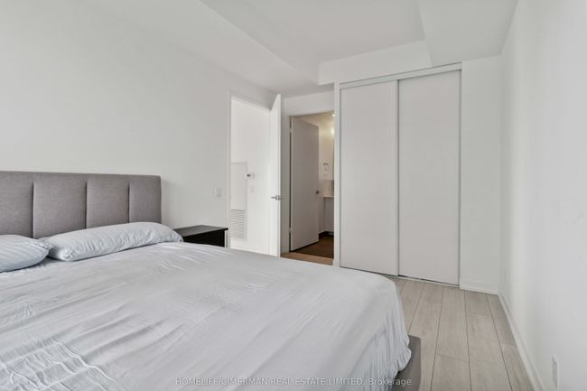 4502 - 5 Buttermill Ave, Condo with 3 bedrooms, 2 bathrooms and null parking in Vaughan ON | Image 19