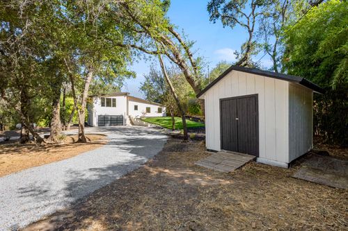 7801 Law Ln, Loomis, CA, 95650-9798 | Card Image