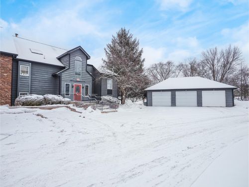 d8-1300 Winding Ridge Ln, Valparaiso, IN, 46383 | Card Image