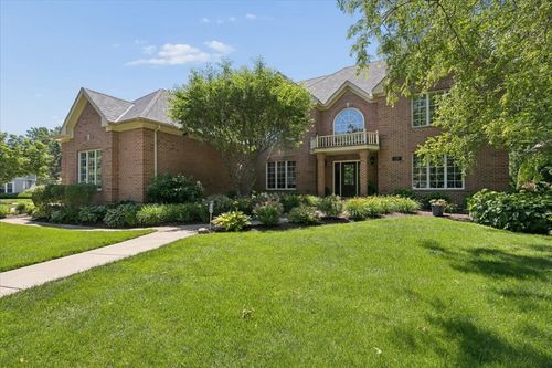 7209 Brae Ct, Gurnee, IL, 60031-4485 | Card Image