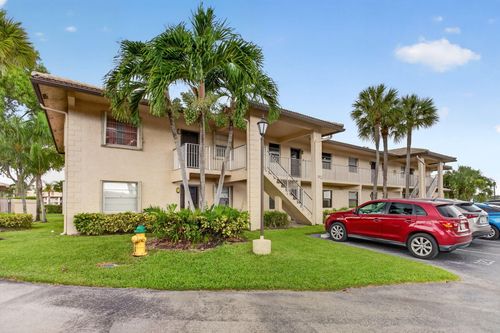 102-5540 Lakeside Dr, Margate, FL, 33063-7650 | Card Image