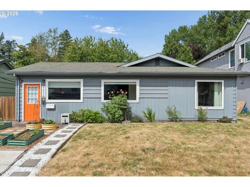 9805 N Clarendon Ave, Portland, OR, 97203-1919 | Card Image