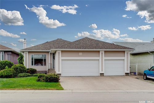 3511 Bishop Crescent E, Regina, SK, S4Z1A6 | Card Image