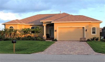 15244 Chinook Way, House other with 3 bedrooms, 2 bathrooms and null parking in Port Charlotte FL | Image 1