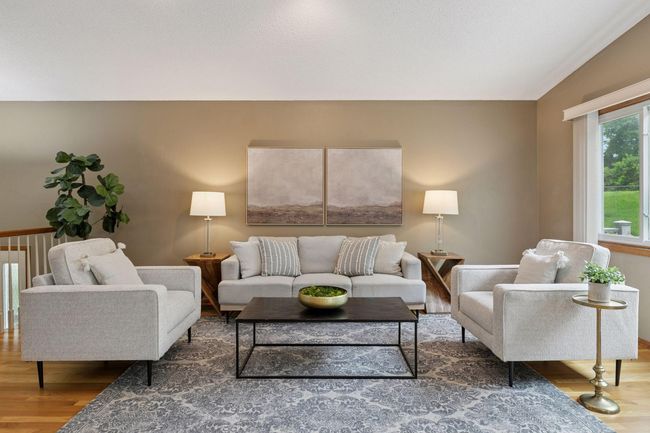 6160 Creek View Rdg, Townhouse with 3 bedrooms, 2 bathrooms and null parking in Minnetonka MN | Image 6