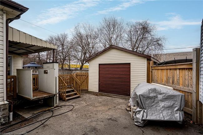 628 Dunn Ave, House other with 4 bedrooms, 2 bathrooms and 5 parking in Hamilton ON | Image 44