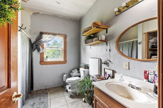 15 Tully Rd, House other with 3 bedrooms, 3 bathrooms and 10 parking in Orange MA | Image 20