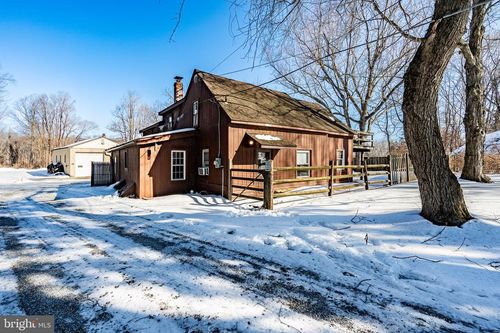 121 W Boot Rd, WEST CHESTER, PA, 19380-1101 | Card Image