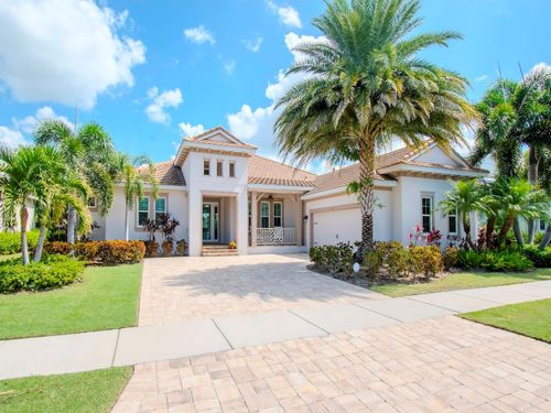 717 Manns Harbor Dr, APOLLO BEACH, FL, 33572-3391 | Card Image