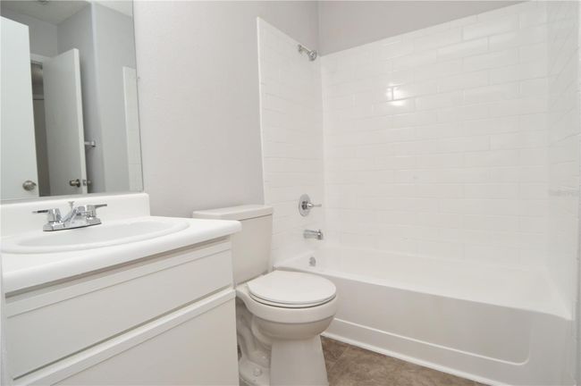 UNIT-202 - 8659 Fancy Finch Dr, Condo with 2 bedrooms, 2 bathrooms and null parking in TAMPA FL | Image 47
