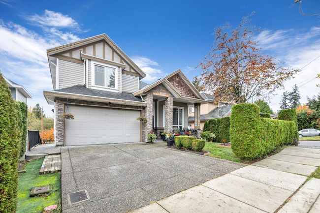 14086 68 Avenue, House other with 7 bedrooms, 5 bathrooms and 6 parking in Surrey BC | Image 1
