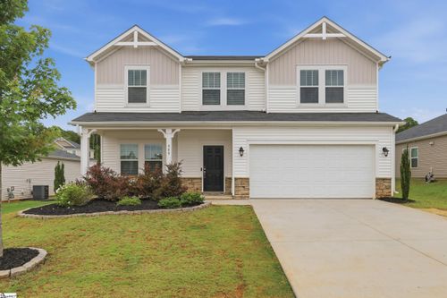 505 Water Gap Dr, Pelzer, SC, 29669-9437 | Card Image