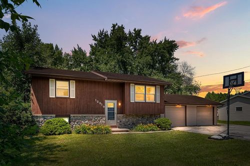 12919 Velp Avenue, SUAMICO, WI, 54313 | Card Image