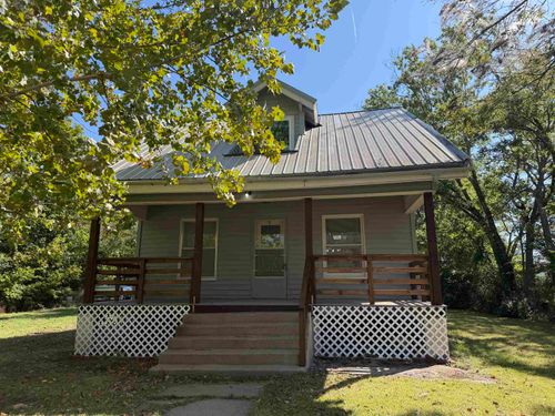 116 S Elm St, Eureka, KS, 67045-2063 | Card Image