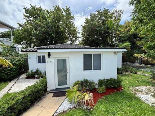 0-1933 Sw 17th Ct, Miami, FL, 33145-2707 | Card Image