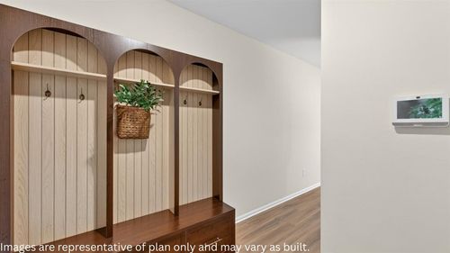 11544 Sw 40th St, Mustang, OK, 73064-9106 | Card Image