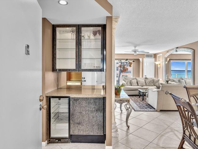 APT-605 - 4505 S Ocean Blvd, Condo with 2 bedrooms, 2 bathrooms and null parking in Highland Beach FL | Image 18