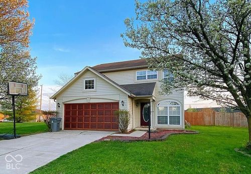 7749 Dixon Ct, Noblesville, IN, 46062-7387 | Card Image