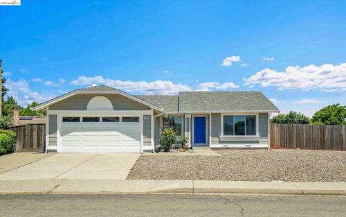 4900 Fairmont Ct, Fairfield, CA, 94534 | Card Image
