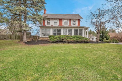 105 Brompton Rd, Amherst, NY, 14221-5944 | Card Image