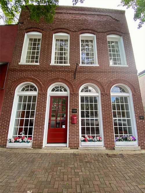 131 E Jefferson St, Madison, GA, 30650-1362 | Card Image