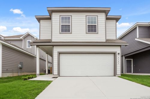 4323 Wichita Woods, San Antonio, TX, 78245-4918 | Card Image