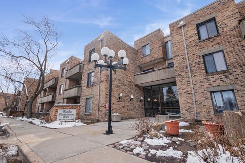 apt-134-1926 Prairie Sq, Schaumburg, IL, 60173-4129 | Card Image