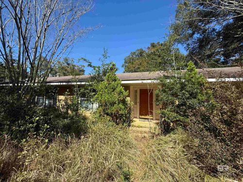 18743 Keller Rd, Foley, AL, 36535-3995 | Card Image