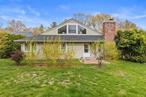 5-5 Ascot Ln, Uxbridge, MA, 01569-1610 | Card Image