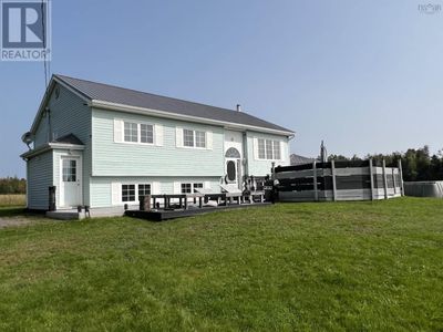 2361 N Wallace Rd, House other with 7 bedrooms, 3 bathrooms and null parking in North Wallace NS | Image 1