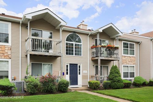 64 Diane Dr, Tinton Falls, NJ, 07753-7953 | Card Image