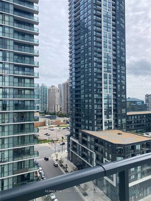 1218-4055 Parkside Village Dr, Mississauga, ON, L5B0K8 | Card Image