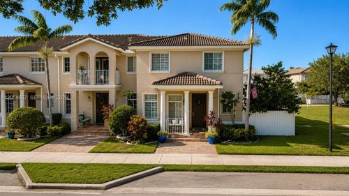 14131 Sw 275th St, Homestead, FL, 33032-8819 | Card Image
