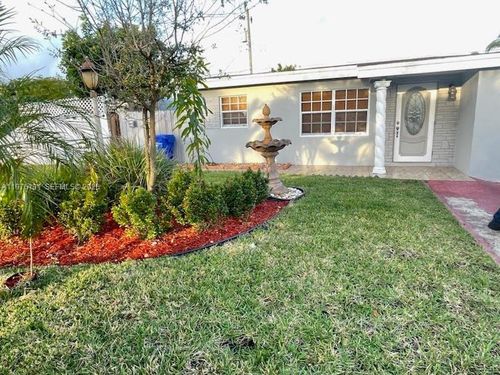 1-3121 Ne 12th Ave, Pompano Beach, FL, 33064-6349 | Card Image